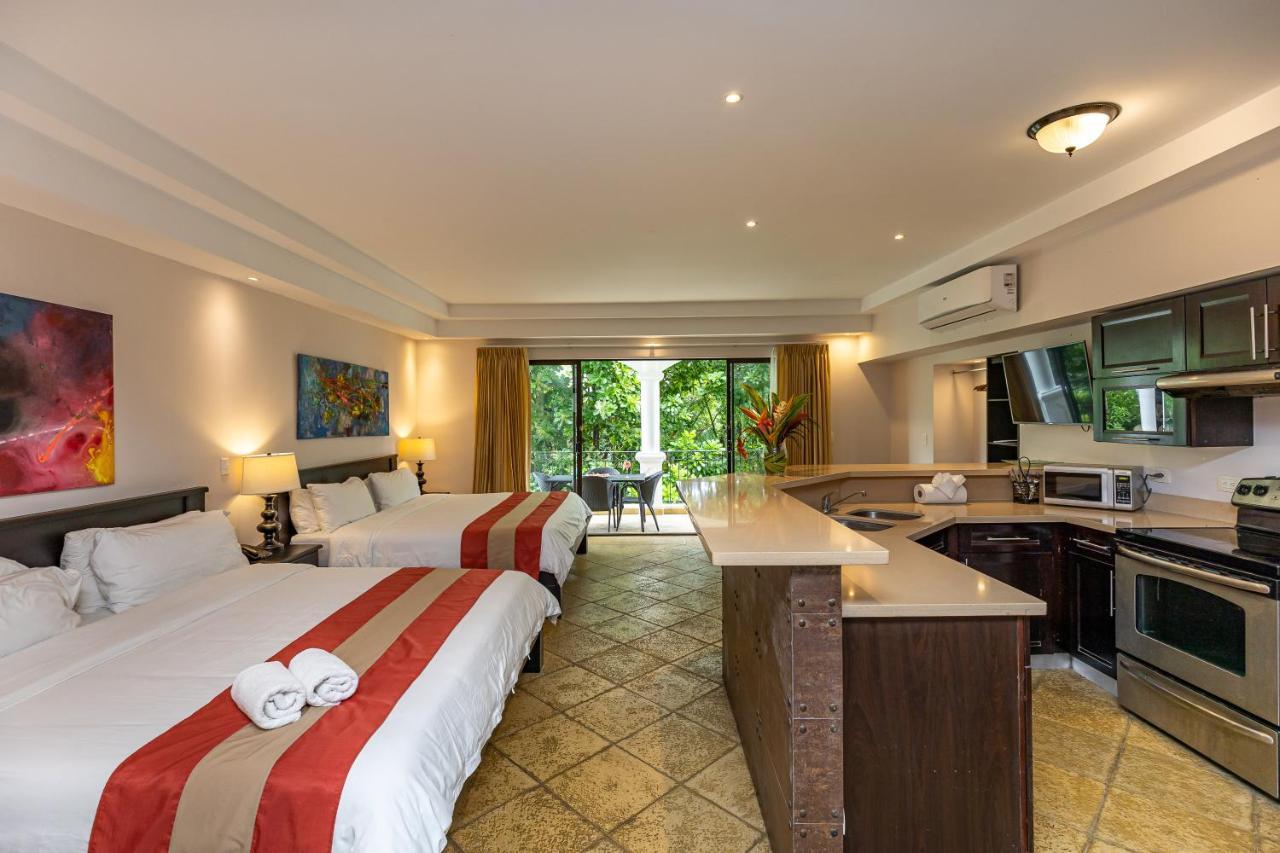Studio Suite,1118573355:JPEG